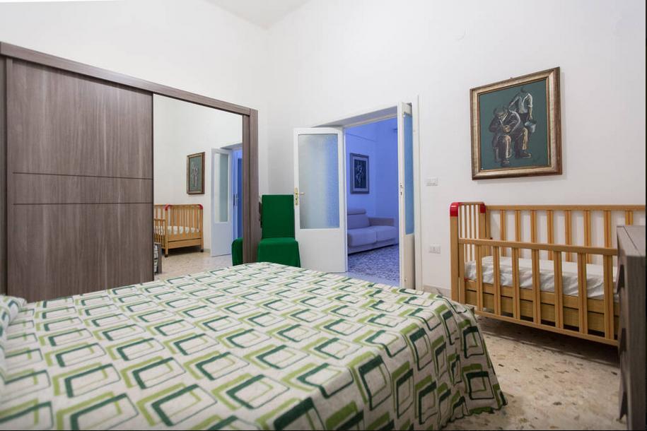 Апартаменты Old Town House Полиньяно-а-Маре Номер фото